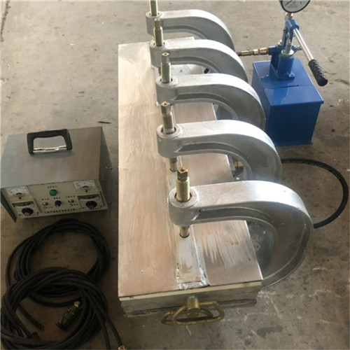 發(fā)貨啦，發(fā)貨啦 10臺皮帶硫化機再次發(fā)往新疆克拉瑪依